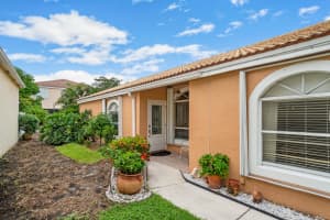 113 Rosewood Ln, Greenacres, FL 33463, Sold 03/08/21