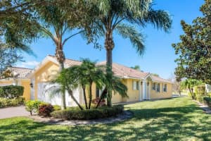 5015 Magnolia Bay Cir, Palm Beach Gardens, FL 33418, Sold 03/11/21