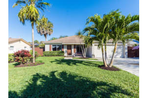 4685 Canal Dr, Lake Worth, FL 33463, Sold 04/20/21