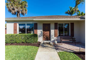 4685 Canal Dr, Lake Worth, FL 33463, Sold 04/20/21