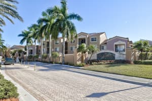 7920 N Nob Hill Rd, Tamarac, FL 33321, Sold 03/15/21
