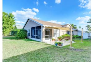 6200 Lansdowne Cir, Boynton Beach, FL 33472, Sold 04/09/21