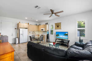 400 NE 35th Ct, Oakland Park, FL 33334, Sold 07/29/21