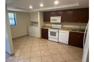 1036 US-1, North Palm Beach, FL 33408, Sold 04/23/21