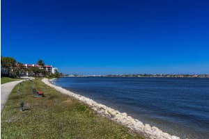 110 Half Moon Cir APT G3, Hypoluxo, FL 33462, Sold 03/19/21