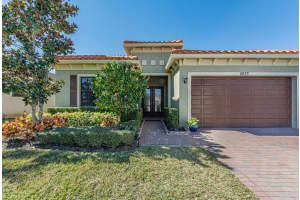 5533 57th Way, Vero Beach, FL 32967, Sold 03/15/21
