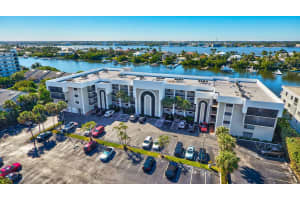 3525 S Ocean Blvd, South Palm Beach, FL 33480, Sold 06/30/21