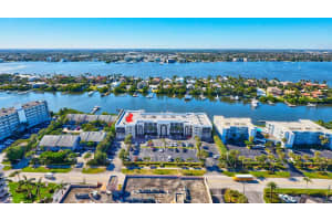 3525 S Ocean Blvd, South Palm Beach, FL 33480, Sold 06/30/21