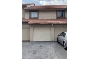 5660 Coach House Cir h, Boca Raton, FL 33486, Sold 03/17/21