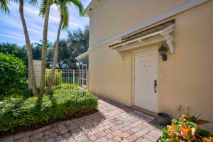 232 Fortuna Dr, Palm Beach Gardens, FL 33410, Sold 05/14/21
