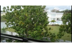 815 Crystal Lake Dr, Pompano Beach, FL 33064, Sold 07/19/21