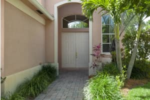 5647 Sunberry Cir, Fort Pierce, FL 34951, Sold 07/06/21