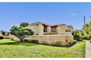 3730 Village Dr, Delray Beach, FL 33445, Sold 03/12/21