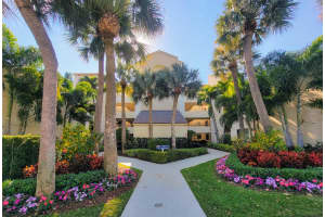 333 Oak Harbour Dr, Juno Beach, FL 33408, Sold 04/06/21