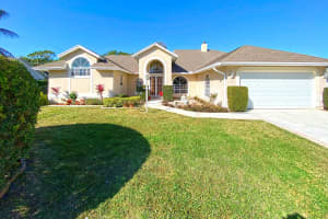 605 39th Ct SW, Vero Beach, FL 32968, Sold 04/05/21