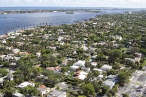 312 Barcelona Rd, West Palm Beach, FL 33401, Sold 04/19/21