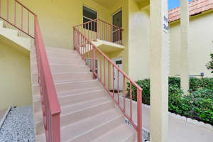 717 US-1, Jupiter, FL 33477, Sold 03/10/21