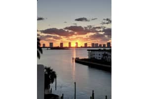 104 Paradise Harbour Blvd, North Palm Beach, FL 33408, Sold 03/01/21