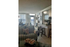 104 Paradise Harbour Blvd, North Palm Beach, FL 33408, Sold 03/01/21