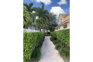 5516 Boynton Gardens Dr, Boynton Beach, FL 33437, Sold 04/08/21