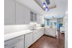 127 Tierra Ln, Jupiter, FL 33477, Sold 05/14/21