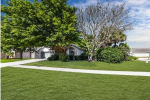 12865 Meadowbreeze Dr, Wellington, FL 33414, Sold 03/18/21