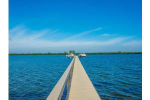 3290 74th St, Vero Beach, FL 32967, Sold 02/25/21