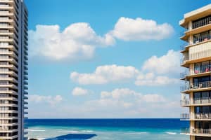 5480 N Ocean Dr, Riviera Beach, FL 33404, Sold 04/30/21