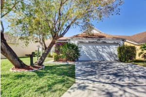 12981 Blue Lake Dr, Wellington, FL 33414, Sold 04/19/21