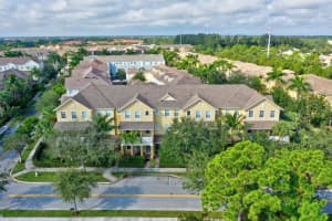 334 W Thatch Palm Cir, Jupiter, FL 33458, Sold 03/03/21