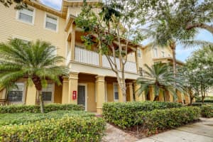 334 W Thatch Palm Cir, Jupiter, FL 33458, Sold 03/03/21