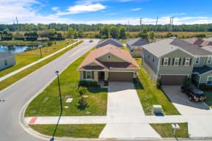 5650 NW Pine Trail Cir, Port St. Lucie, FL 34983, Sold 04/16/21