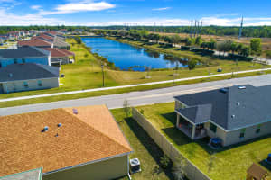 5650 NW Pine Trail Cir, Port St. Lucie, FL 34983, Sold 04/16/21