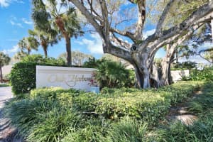 26 Grand Bay Cir, North Palm Beach, FL 33408, Sold 05/04/21