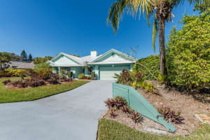 1045 Beaumaris Way, Vero Beach, FL 32963, Sold 04/12/21