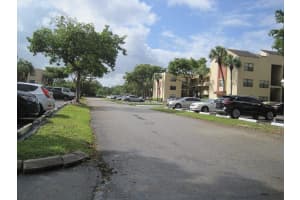 3410 Foxcroft Rd, Miramar, FL 33025, Sold 03/15/21