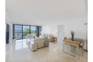 3250 S Ocean Blvd #407s, Palm Beach, FL 33480, Sold 03/30/21
