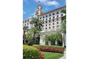 MLS# R10690848, Palm Beach, Florida 33480