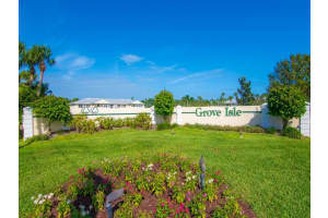 605 W Lake Jasmine Cir, Vero Beach, FL 32962, Sold 04/12/21