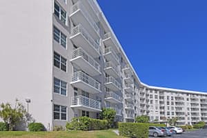 2851 S Ocean Blvd, Boca Raton, FL 33432, Sold 04/30/21