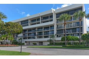 2727 N Ocean Blvd, Boca Raton, FL 33431, Sold 04/30/21