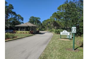 725 Timber Ridge Trail SW, Vero Beach, FL 32962, Sold 04/30/21