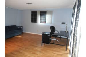 4232 Landar Dr, Lake Worth, FL 33463, Sold 04/14/21