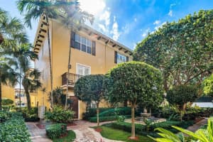 236 SE 5th Ave, Delray Beach, FL 33484, Sold 04/30/21