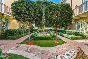 236 SE 5th Ave, Delray Beach, FL 33484, Sold 04/30/21