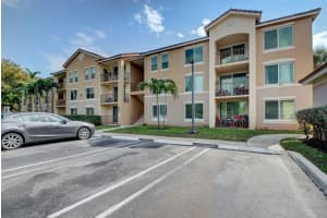 523 Villa Cir, Boynton Beach, FL 33435, Sold 05/20/21