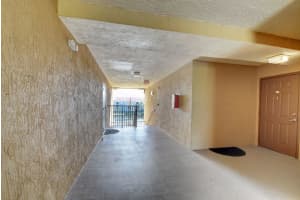 523 Villa Cir, Boynton Beach, FL 33435, Sold 05/20/21