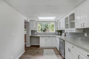 2040 Upland Rd, West Palm Beach, FL 33409, Sold 04/21/21