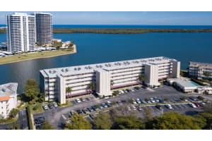 44 Yacht Club Dr, North Palm Beach, FL 33408, Sold 02/25/21