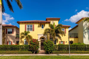 100 Via Floresta Dr, Boca Raton, FL 33487, Sold 05/12/21